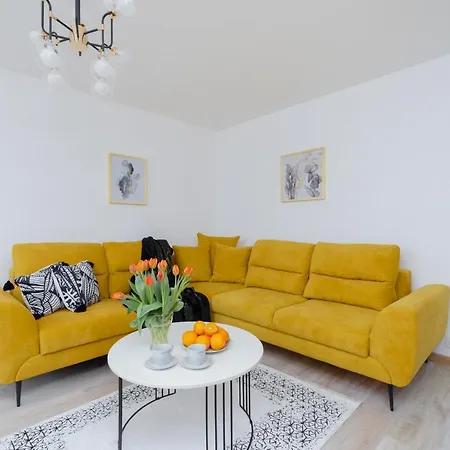Family Droga Na Bystre By Renters 아파트