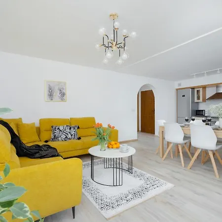 Family Droga Na Bystre By Renters Lägenhet *
